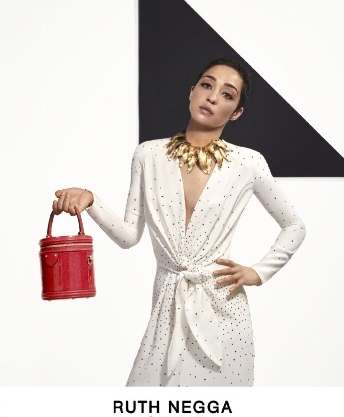 lv经典款小包推荐,lv包的小锁