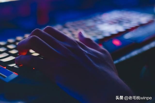 win7升级到win10后电脑很卡咋办,为什么win7升级成win10电脑很卡