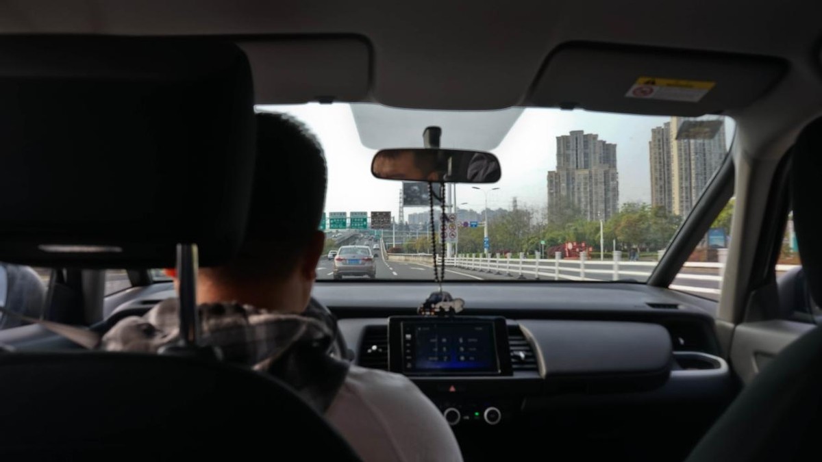 新版飞度空间,说一下04款飞度的空间