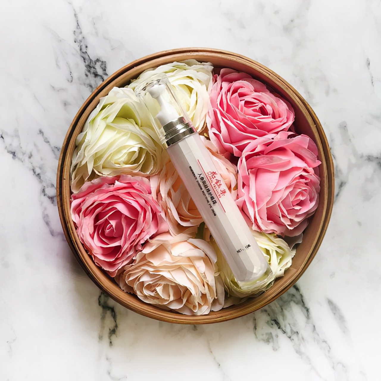 眼部太干推荐眼精华,轻奢眼部精华液让眼睛更明亮