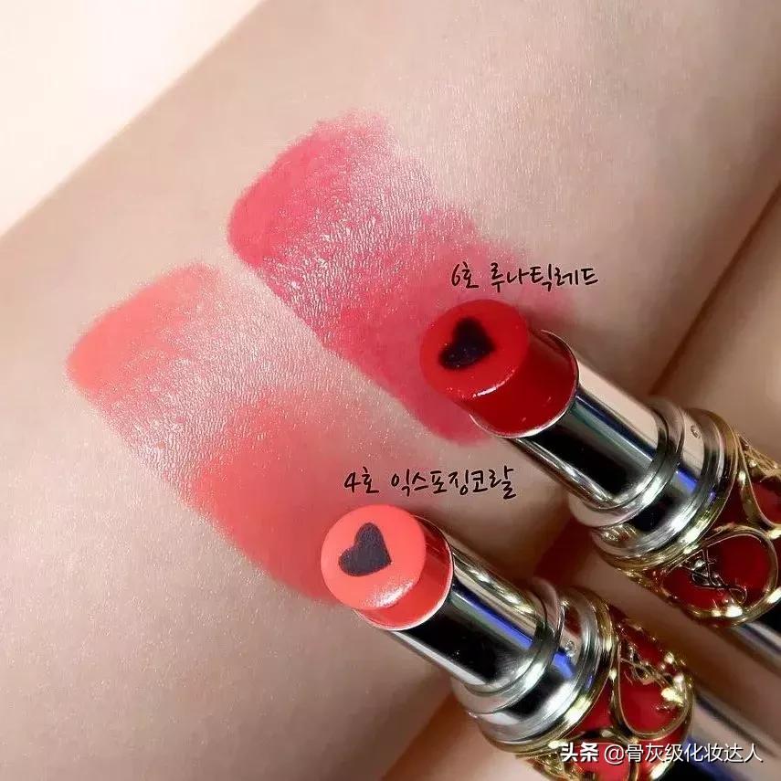 泫雅巅峰时期黑发红唇,泫雅深绿色