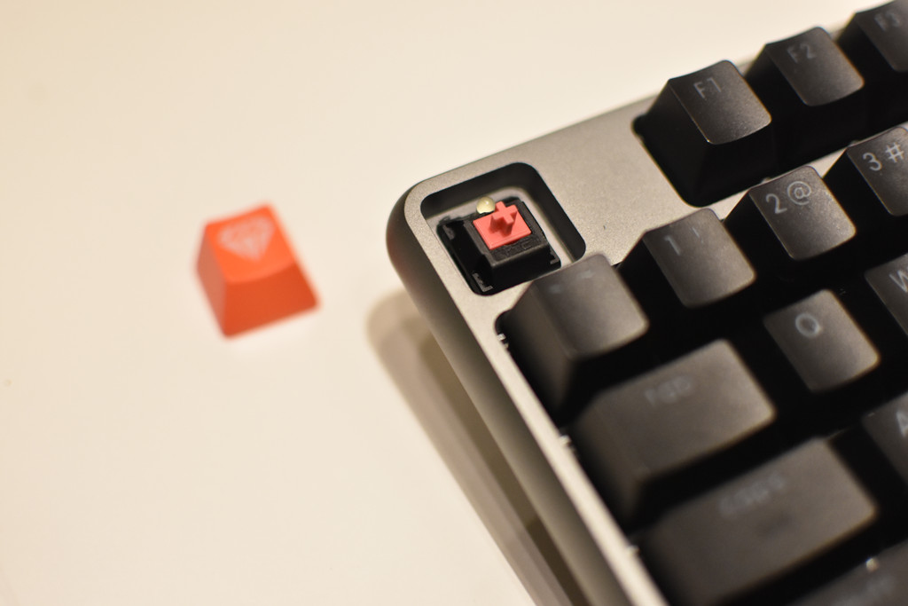 机械键盘办公静音,机械键盘哪种比较静音