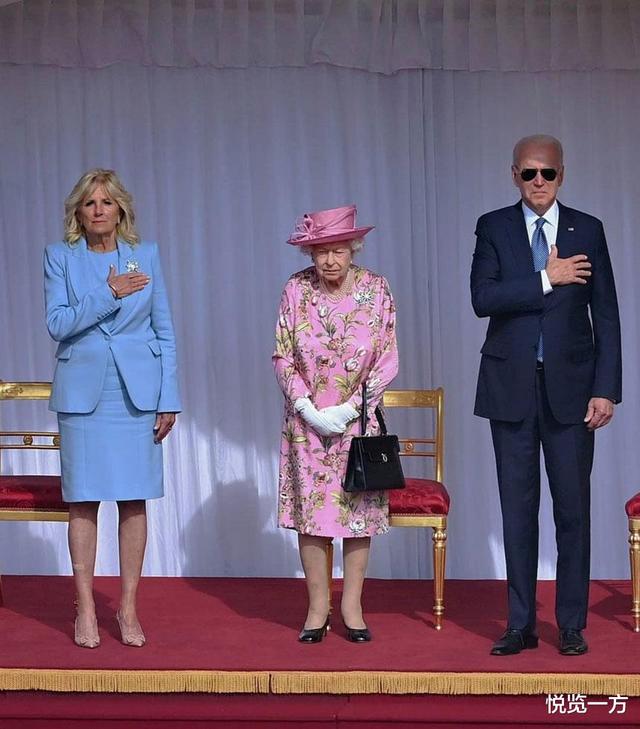 凯特王妃红衣,莱蒂齐亚王后和凯特王妃同框