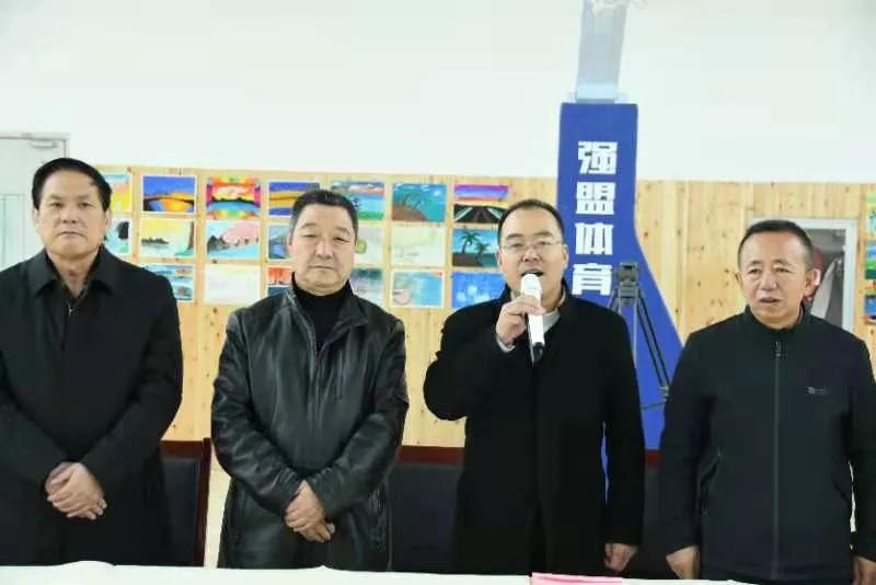 庆祝建党100周年师生书画展,麦积区庆祝建党100周年书画展开展
