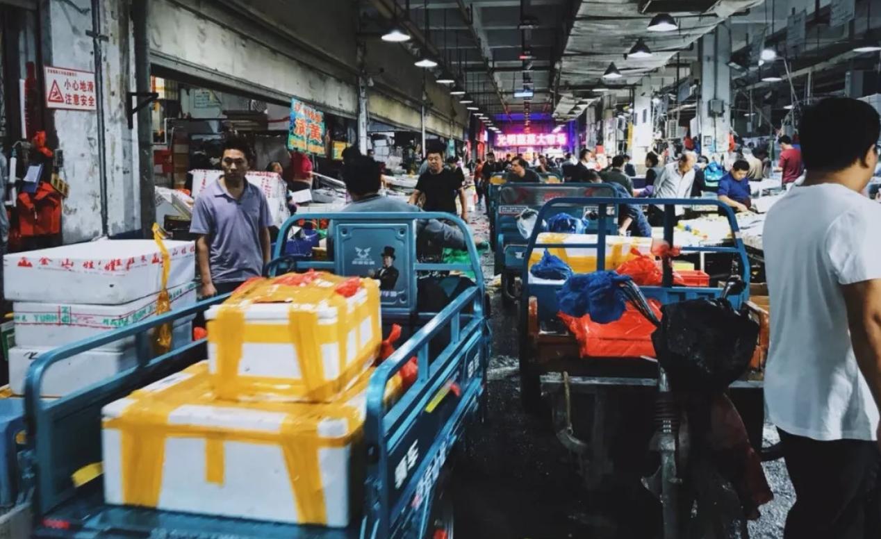 中山水产海鲜批发市场在哪里,广州最大的海鲜水产批发市场