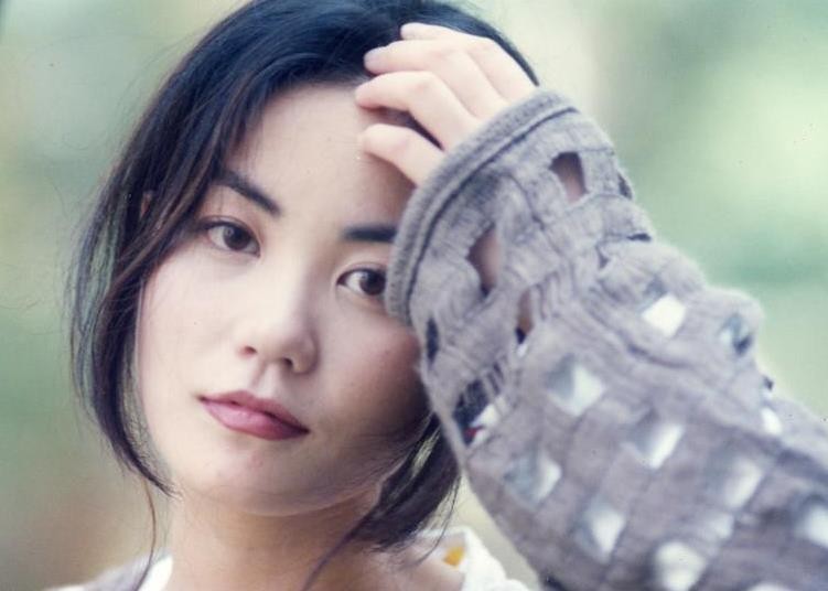 王菲和窦唯目前的关系,王菲的反反复复