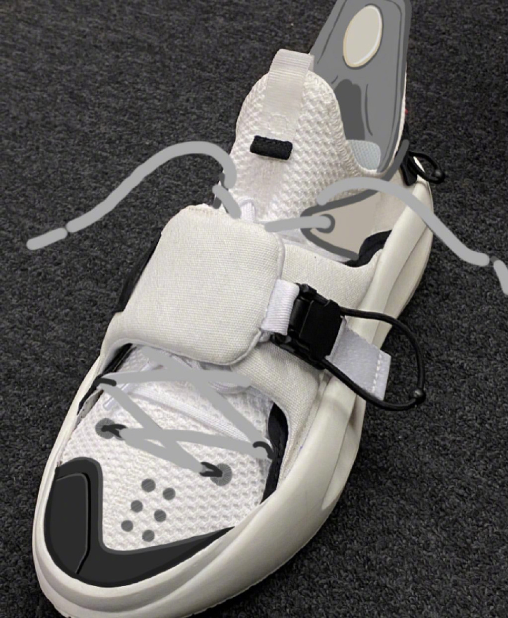 时装周新品拖鞋太帅了!外形惊喜,中底全掌䨻,这是李宁永远的神