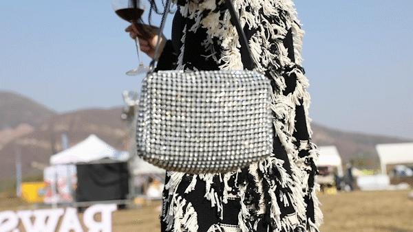 2019年，我花了30万买了19个包包