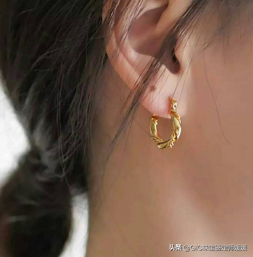 黄金首饰流行款,黄金首饰要怎么打造才显得更时尚