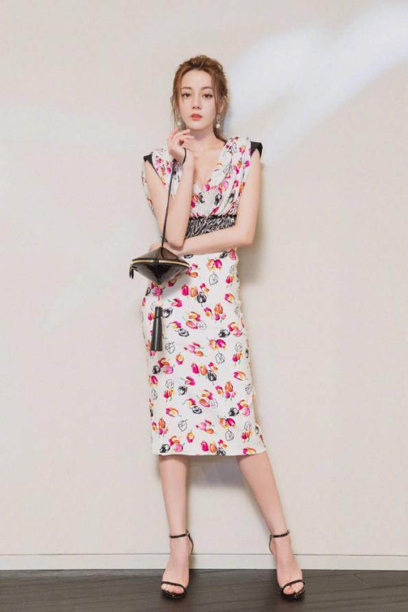 vogue三周年明星合影,vogueme三周年迪丽热巴