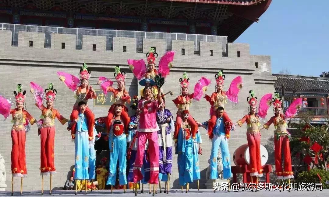 转九曲猜灯谜，赏民俗听老腔，约网红品美食到康镇~