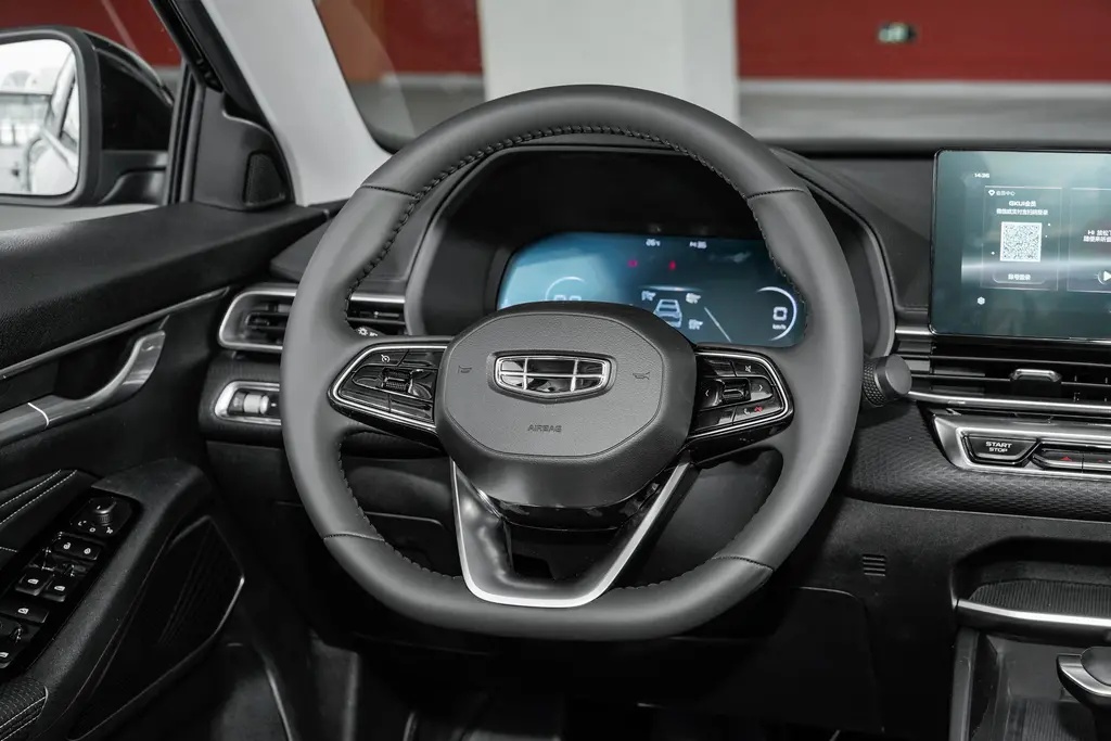 吉利帝豪第四代2023款与缤瑞,吉利星瑞豪华版全款落地价