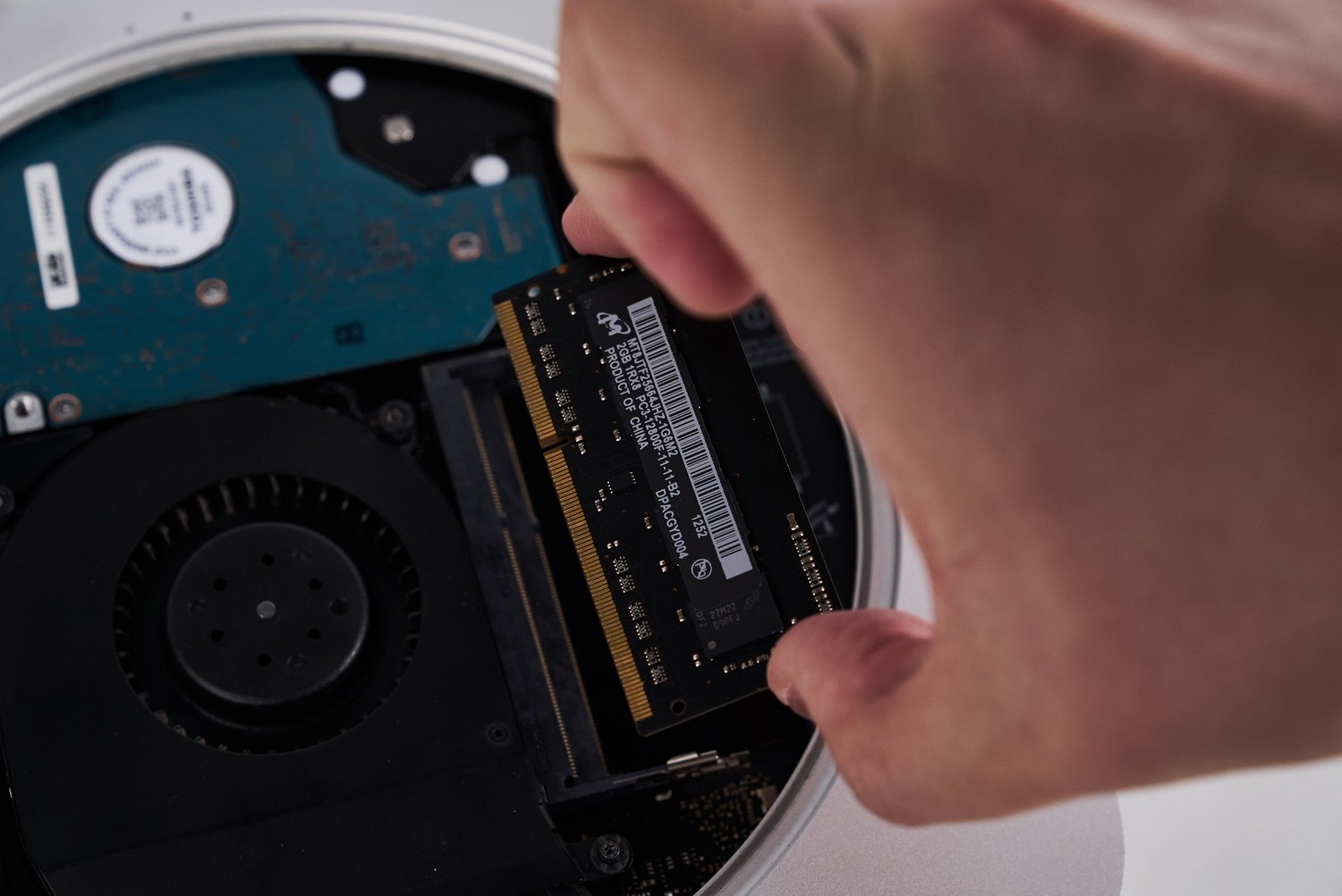 macmini2012款换硬盘,macmini2012更换固态硬盘