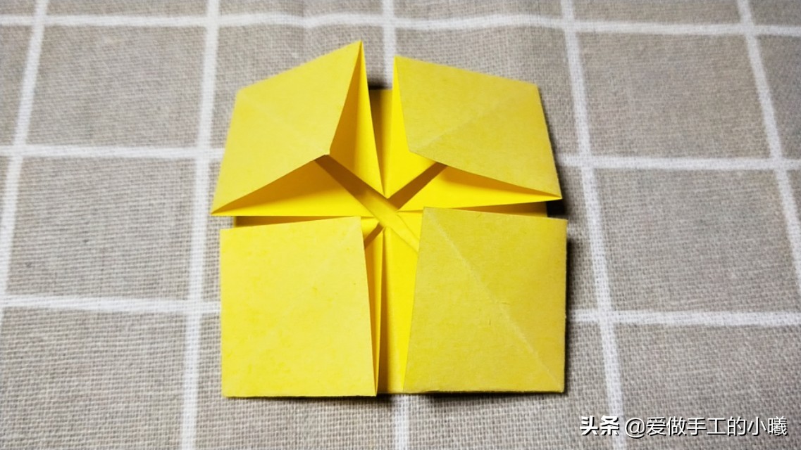 可爱的小熊手环简单手工,小兔子手环手工教程