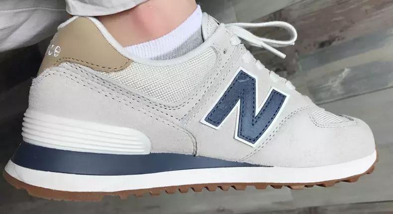 574新百伦经典款蓝色,最新款的新百伦574