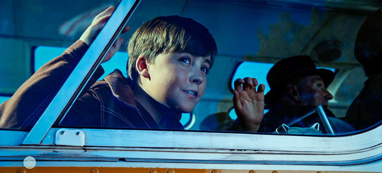 现在一千块钱左右的电视机,现在一千块手机