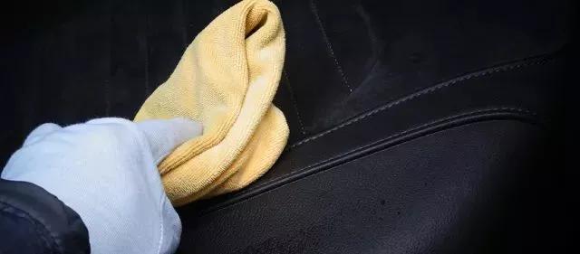 汽车皮座椅裂纹修复案例,汽车皮座椅有裂纹怎么处理