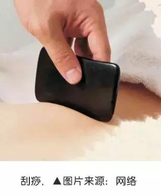 万万没想到，我们一家人的感情毁在了刮痧、拔罐上……