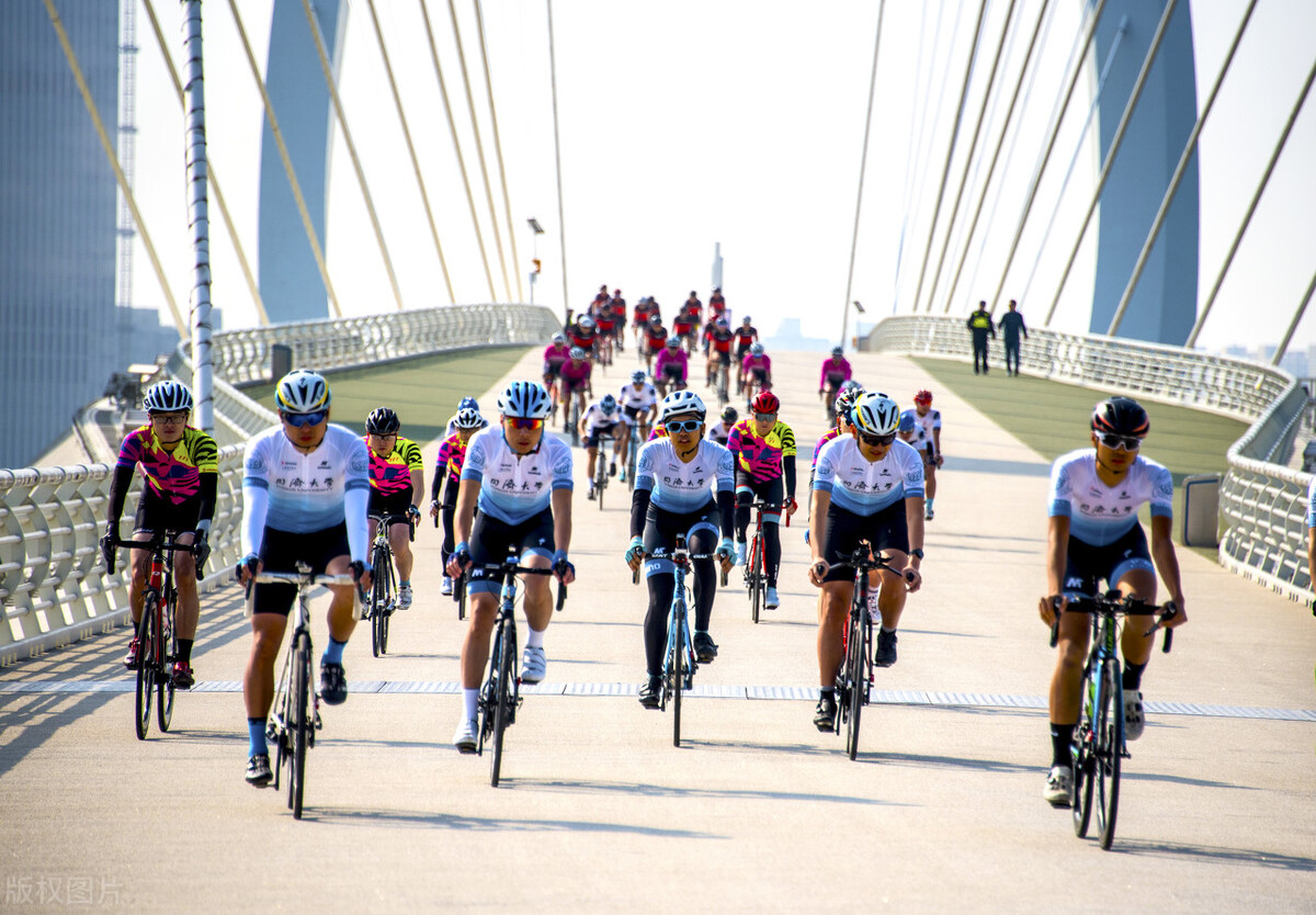 骑自行车比散步好吗,骑自行车比走路安全吗