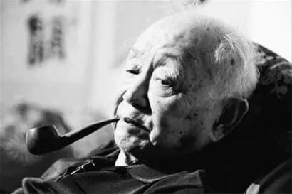 尼古丁与灵感：为什么作家喜欢吸烟？