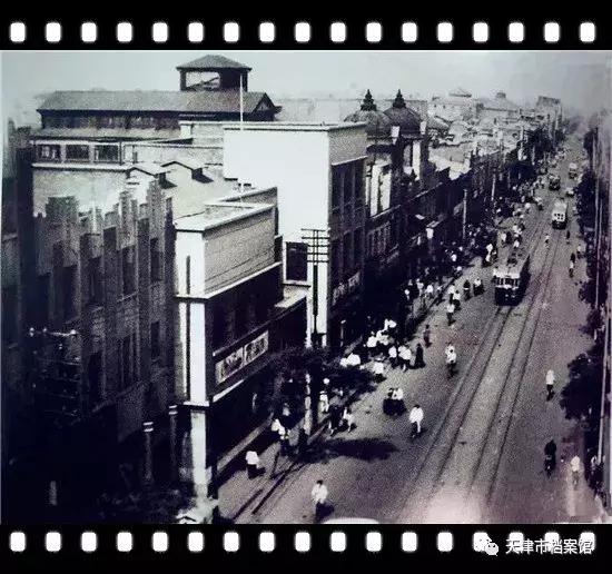 天津卫津路老照片,1998年天津卫津路街景