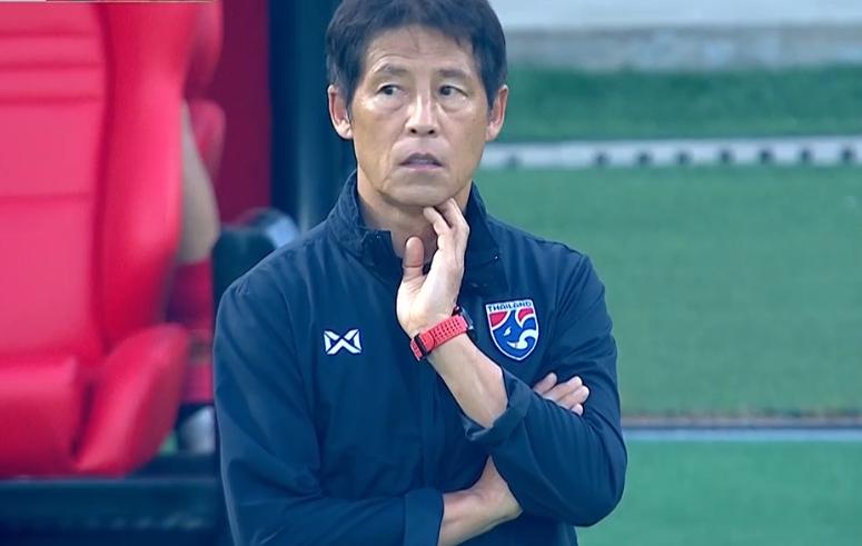 和中国队2年前出局一样？东南亚媒体指裁判黑东道主，西亚再获益