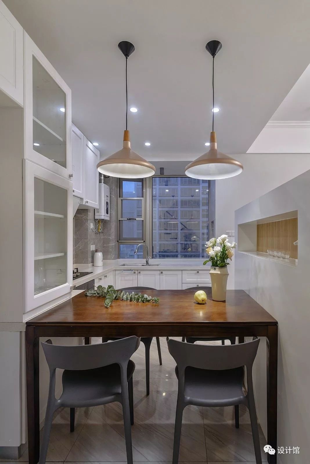 小户型极简复式,90轻奢小户型