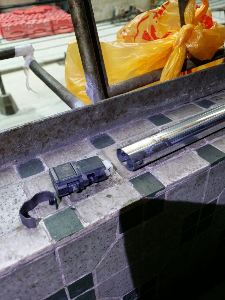 拉杆箱拉杆拉不动怎么办,拉杆箱拉杆拉不动了怎么办