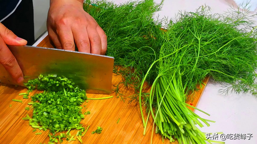 此菜做法简单最适合冬季吃,冬天常吃这道菜每天都有小惊喜