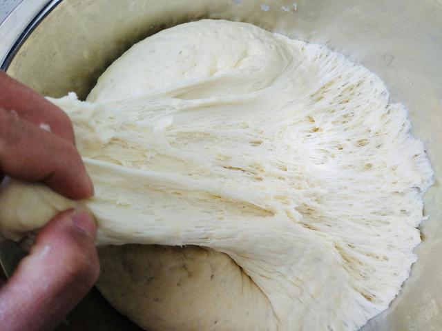 食用碱和小苏打有很大的区别,食用碱小苏打还有什么可以去酸