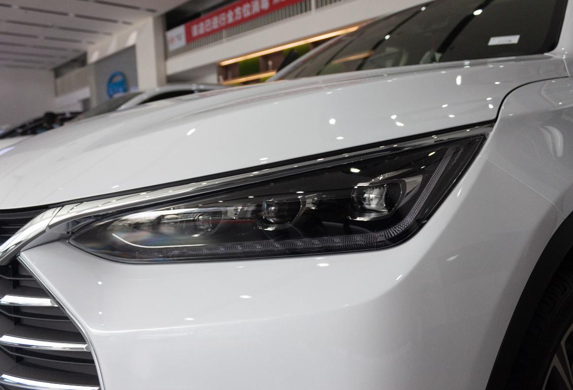 比亚迪唐2.0t7座新能源车测评,比亚迪唐7座混合动力车型