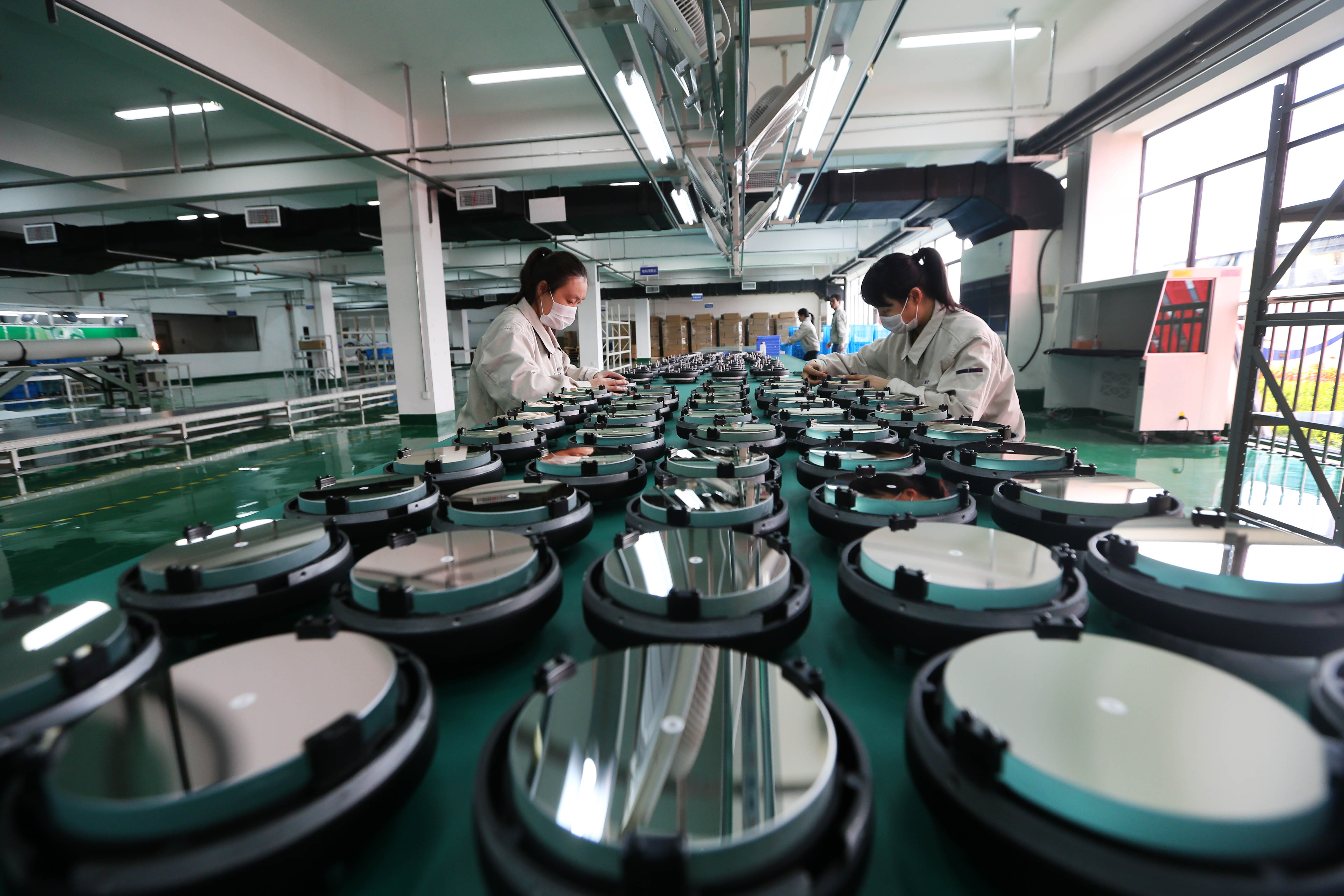 流浪地球吴京和他儿子帐篷镜头,流浪地球吴京和儿子最后一次见面