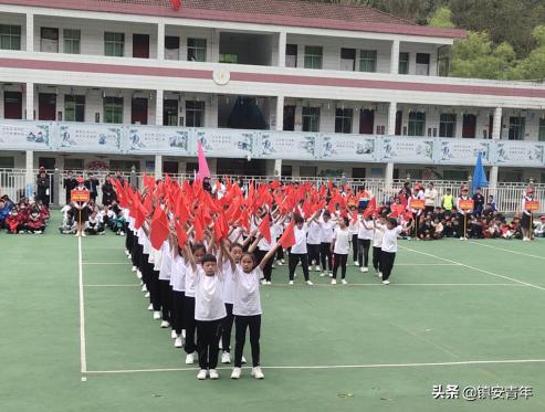 “我要上全运”镇安县第七届校园足球联赛总决赛在木王镇九年一贯制学校顺利举行