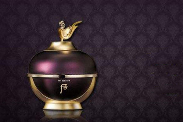 推荐适合四十岁用的保湿抗皱眼霜,40岁左右适合用什么眼霜