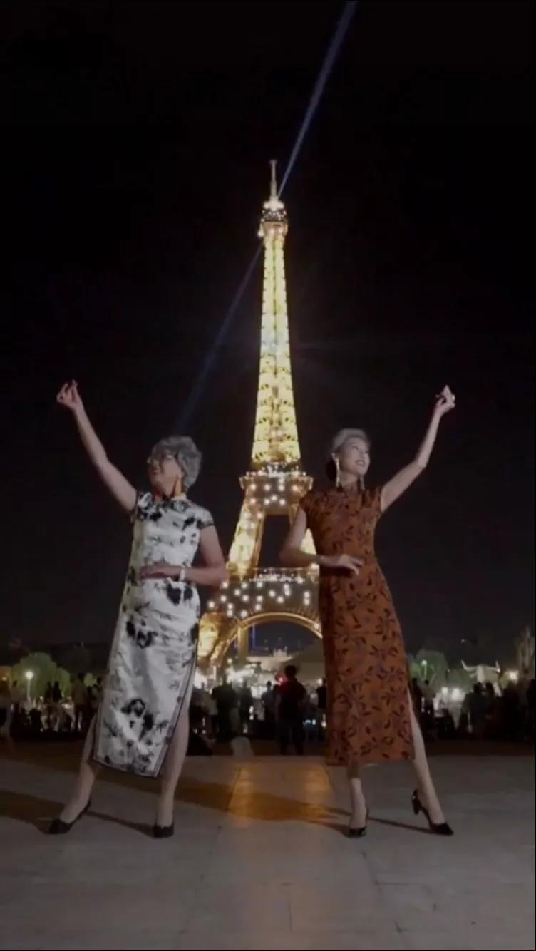 奶奶穿旗袍惊艳了整条街,奶奶穿旗袍惊艳外国人