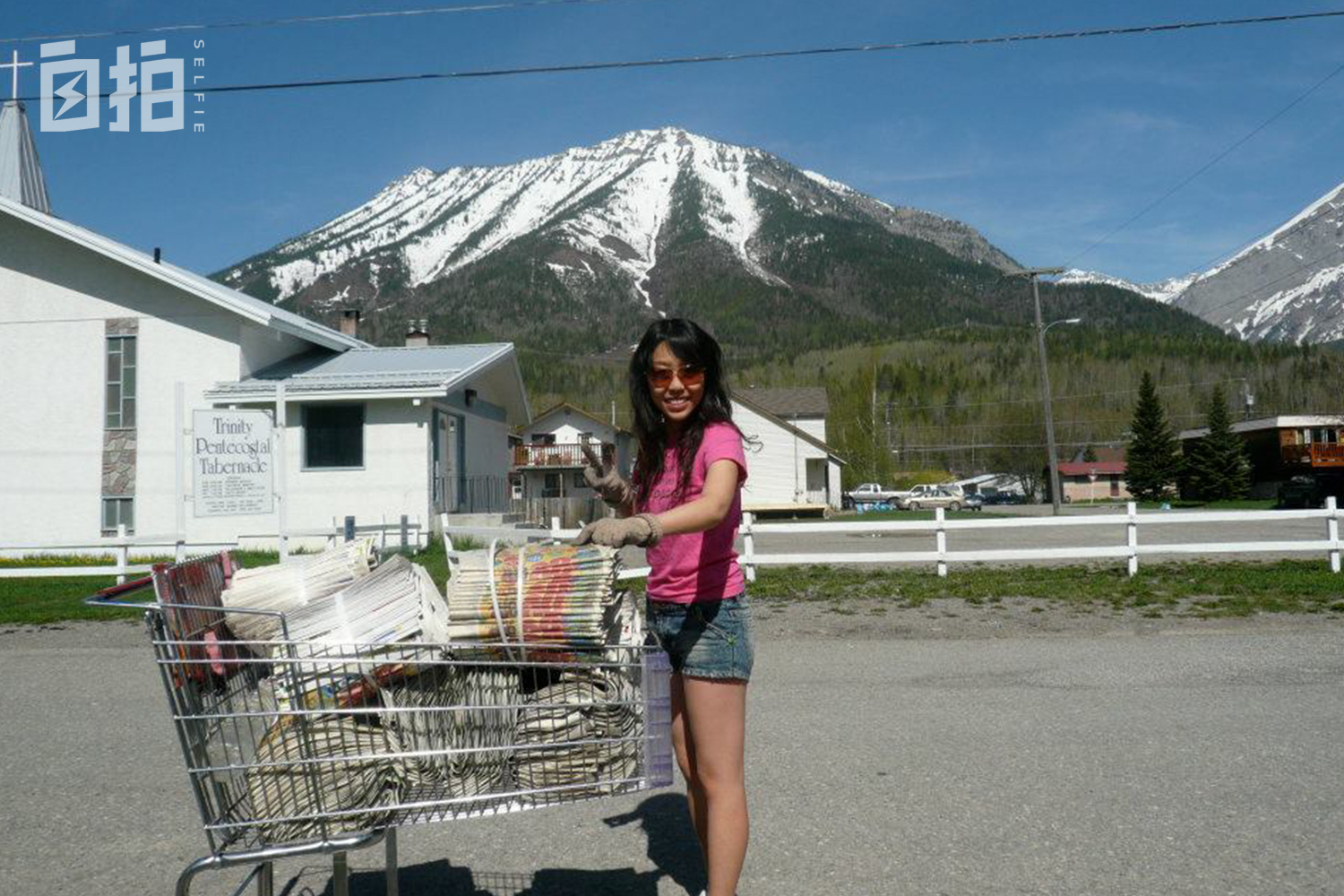 东北女大学生留学加拿大开挖掘机,在加拿大开挖掘机