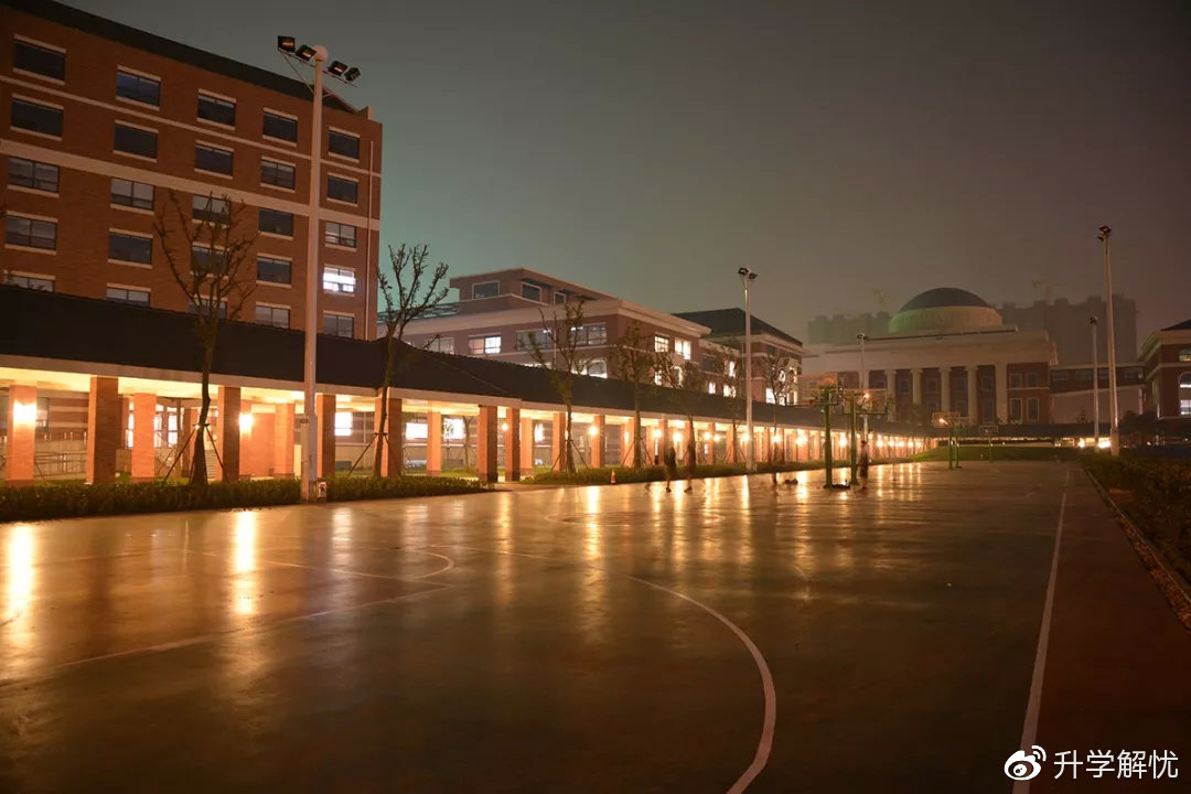 最吸引全球留学生的大学,吸引了大批留学生的威顿学院