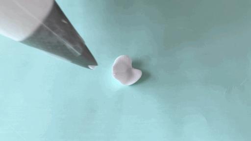 向日葵裱花手法教程简单易学,裱花的七种基础手法教程