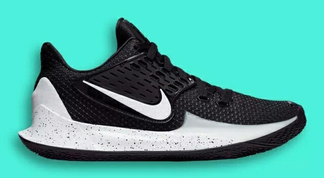 怎么辨别真球鞋和假球鞋,买球鞋时如何辨别真假鞋