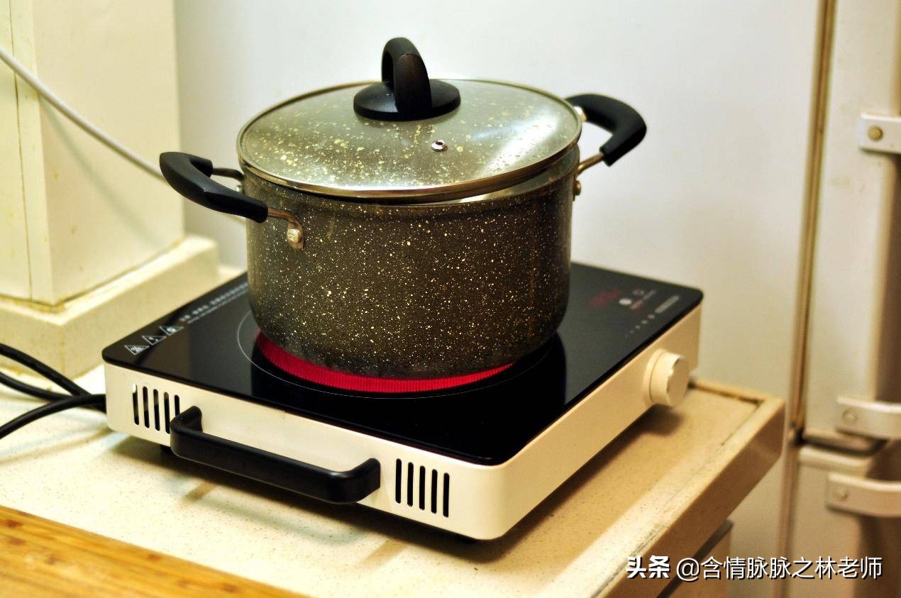 电陶炉与电磁炉哪个家庭更适用,电陶炉和电磁炉哪个更实用