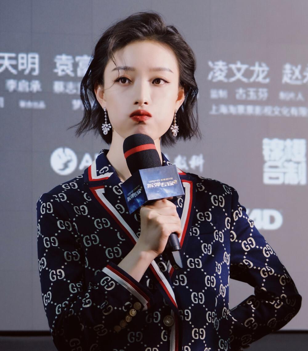 换发型如换脸一个发型拯救一张脸,怎么换脸看自己适合什么发型