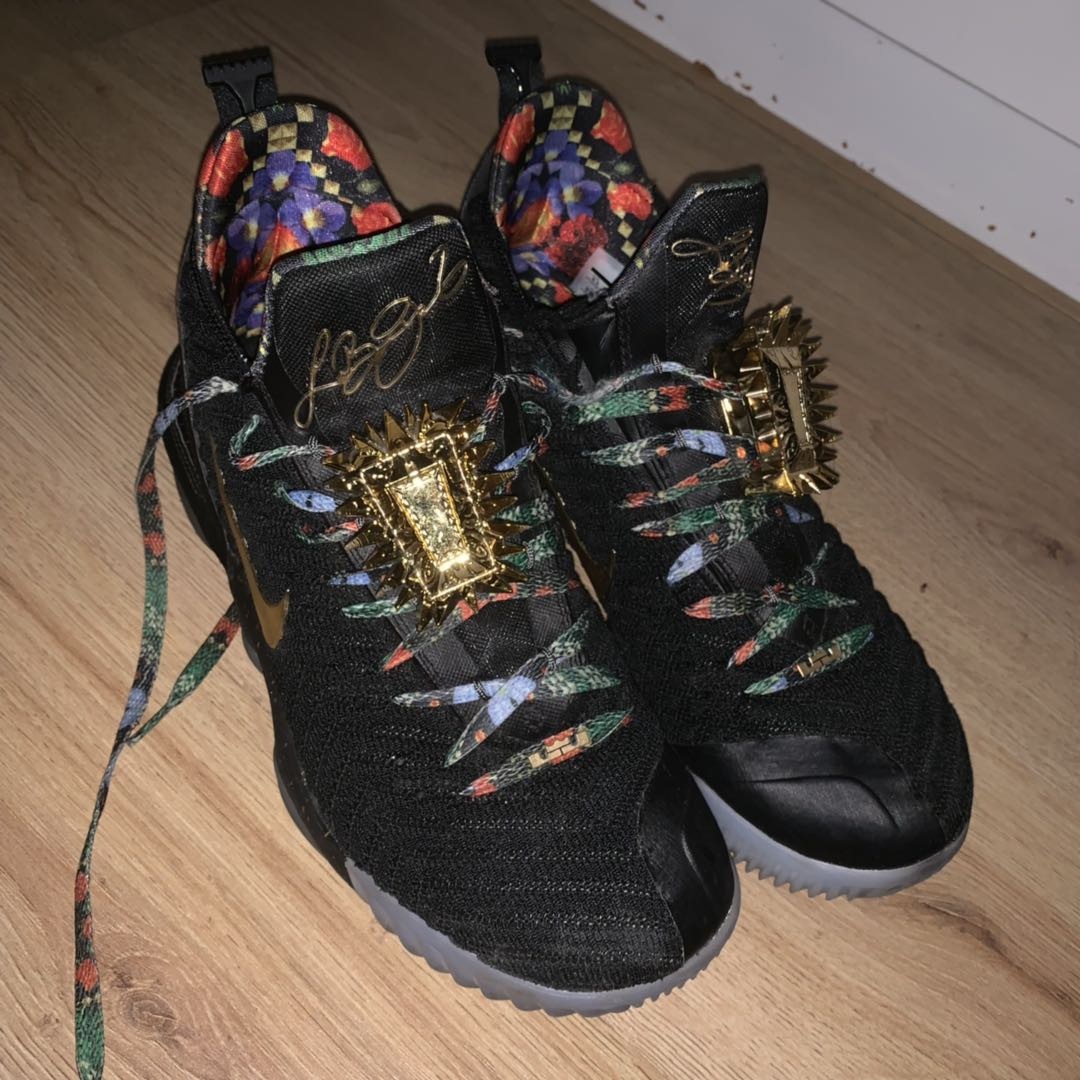 球场上穿什么样的鞋最难防,穿这样的鞋真的没有品位吗