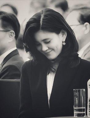 三星长公主李富真离婚财产,韩国三星长公主李富真结婚照片