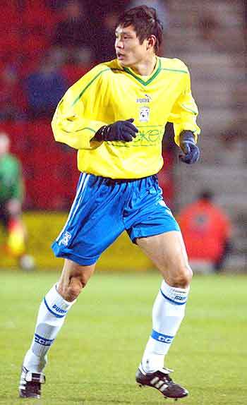 12强赛中国队谁当过队长,国足12强队长