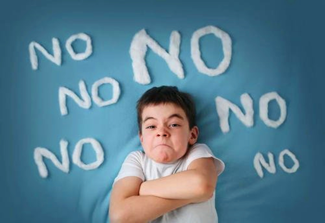 叛逆期男孩脾气犟暴躁怎么教育,宝宝2岁脾气很犟如何引导