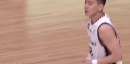 193cm体坛第一帅哥爆红，颜值惊艳：他要出道，男明星就哭吧