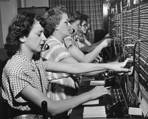 老物件放映机,老物件座钟介绍大全