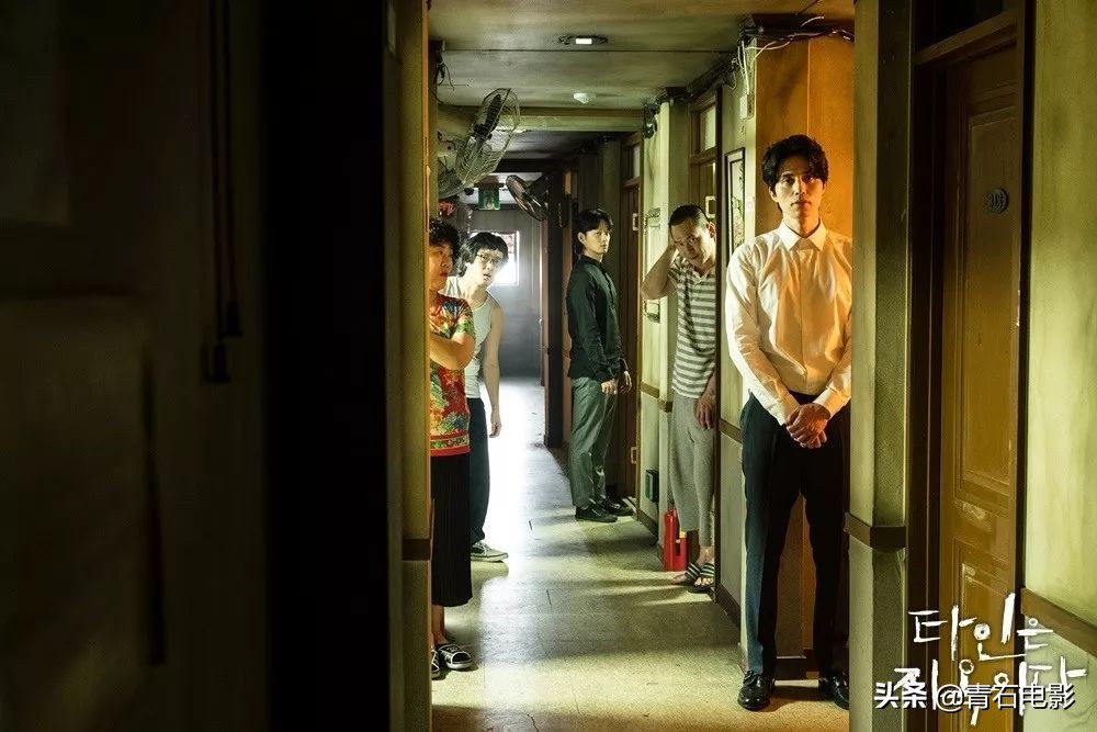 推荐一部最近在看的韩剧囚犯医生,2019必看十部韩剧囚犯医生完结