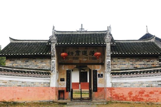 曾国藩是草根吗,曾国藩出身寒门