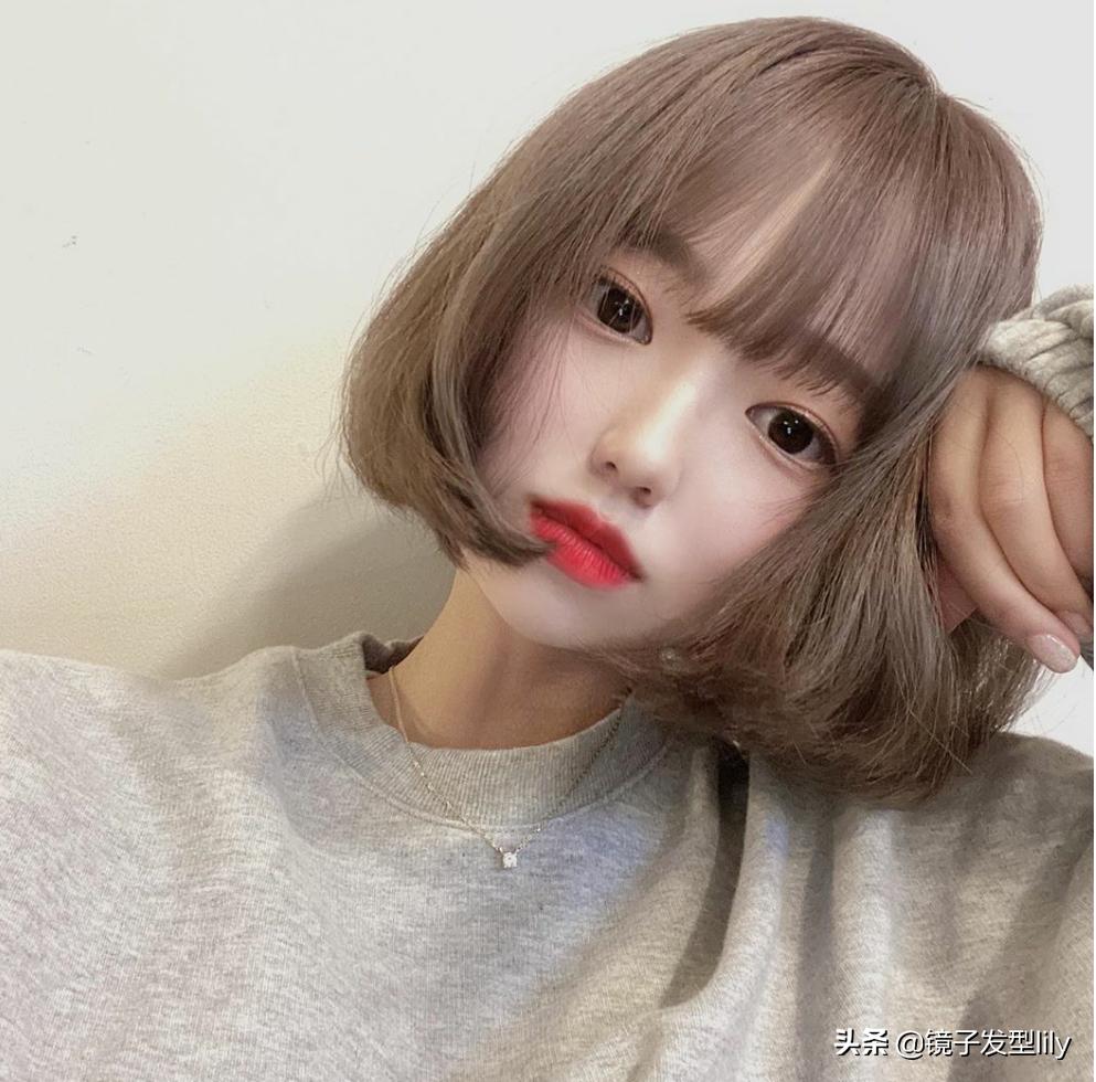 今年流行的发型显年龄小,今年必换的几款发型超级显脸小